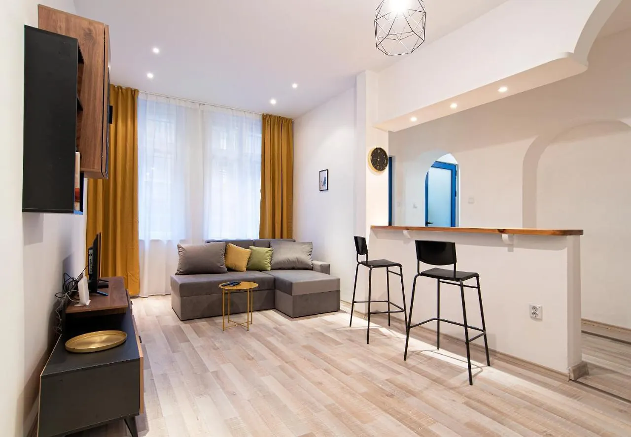 Bilyana'S 1 Bedroom Central Apartment Sofie